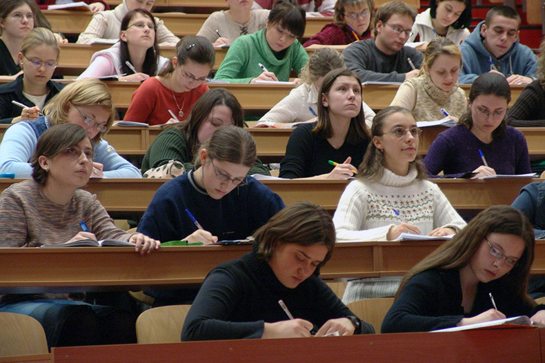 Каждый десятый студент чешского вуза - иностранец