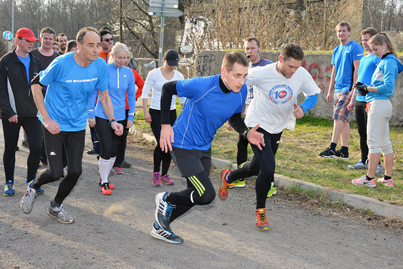 «Школа бега» Праги 4 приглашает на новогодний пятикилометровый забег по Вышеграду