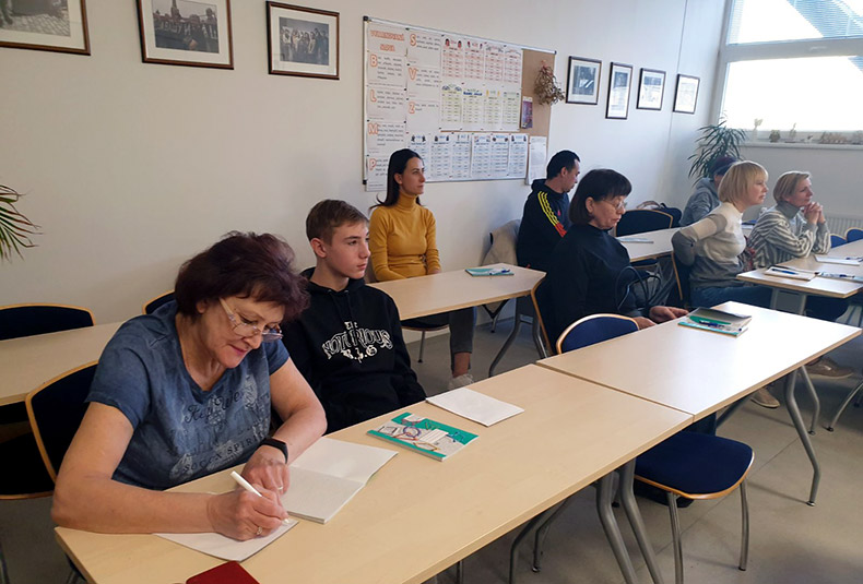 Курс чешского языка для украинских беженцев стартовал